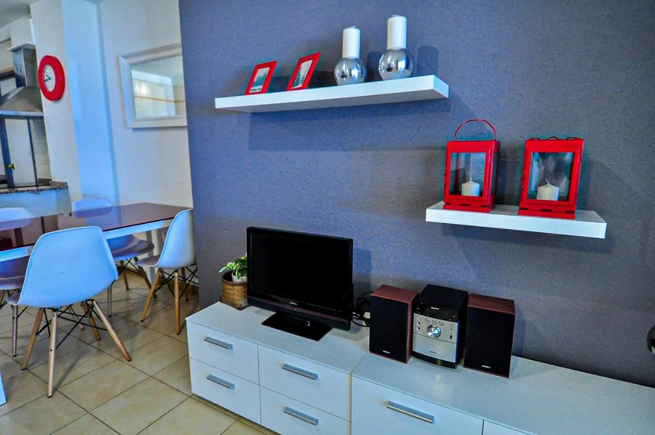 דירות קמברילס Litoral Costa Dorada - Playmar Only Families